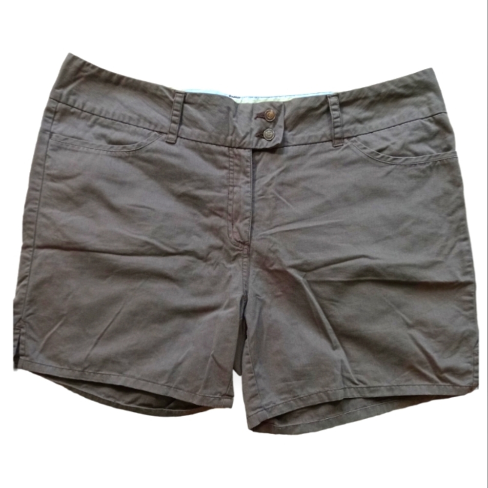 Mountain Equipment Coop MEC women brown khaki shorts sizec16
